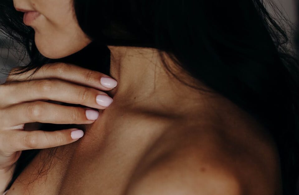 discover essential information about neck surgery, including common procedures, recovery tips, risks, and what to expect before, during, and after the operation.