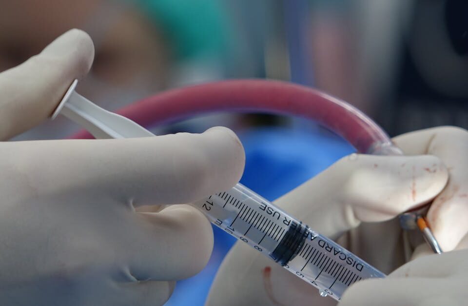 learn about spine surgery, including types of procedures, recovery tips, risks, and benefits. find expert advice to help you make informed decisions about spinal health and treatments.